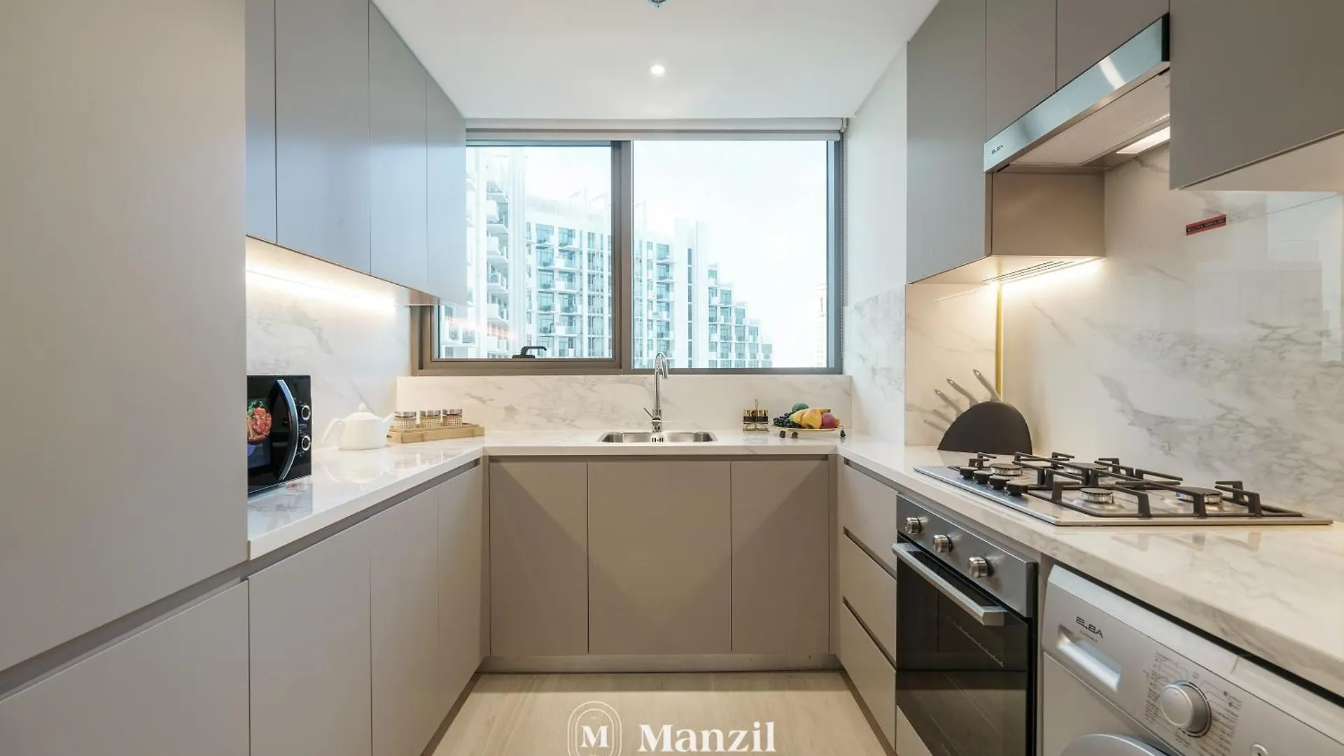 1Br Apt Near Downtown Dubai With Pool & Skyline Views 0*,  United Arab Emirates