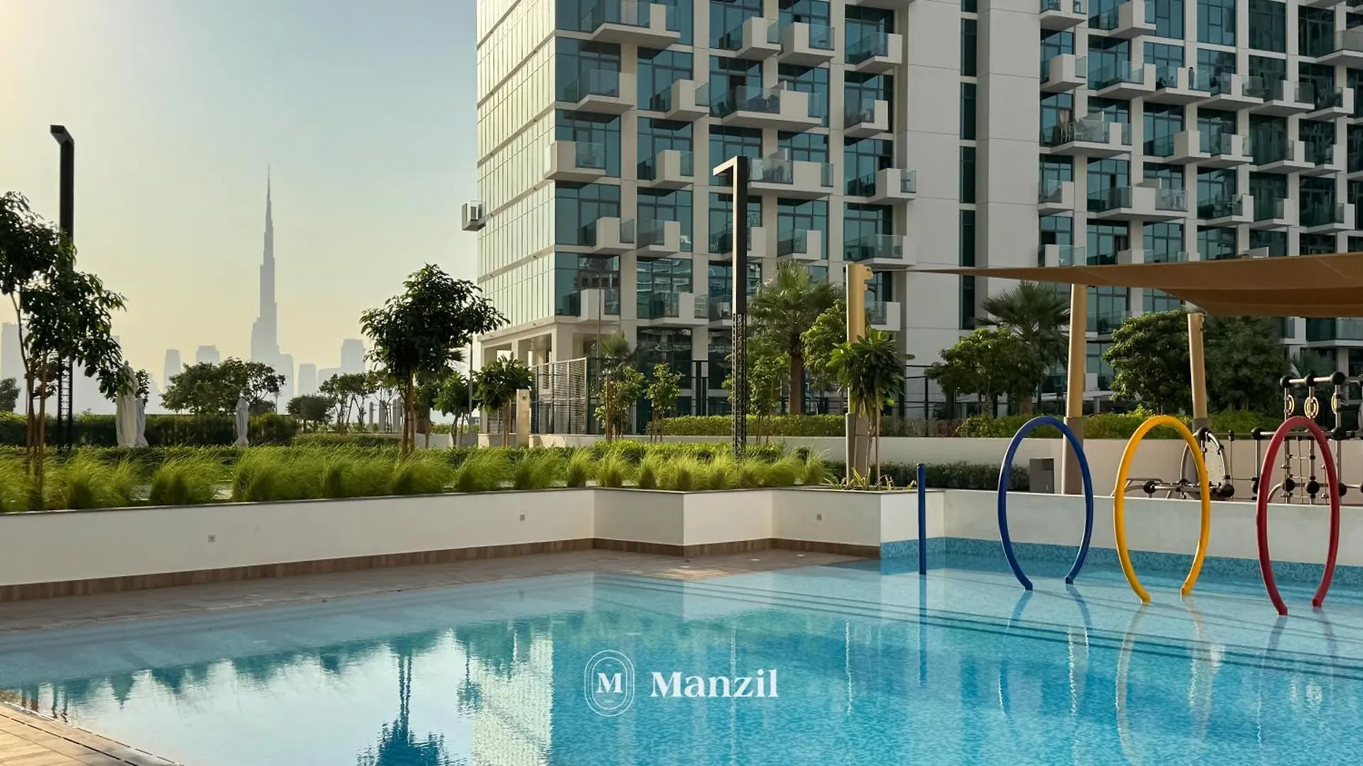 Apartment 1Br Apt Near Downtown Dubai With Pool & Skyline Views